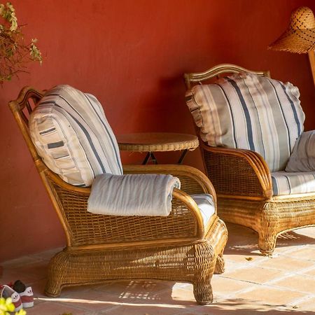 Готель Secret Garden Retreats Хускар Екстер'єр фото