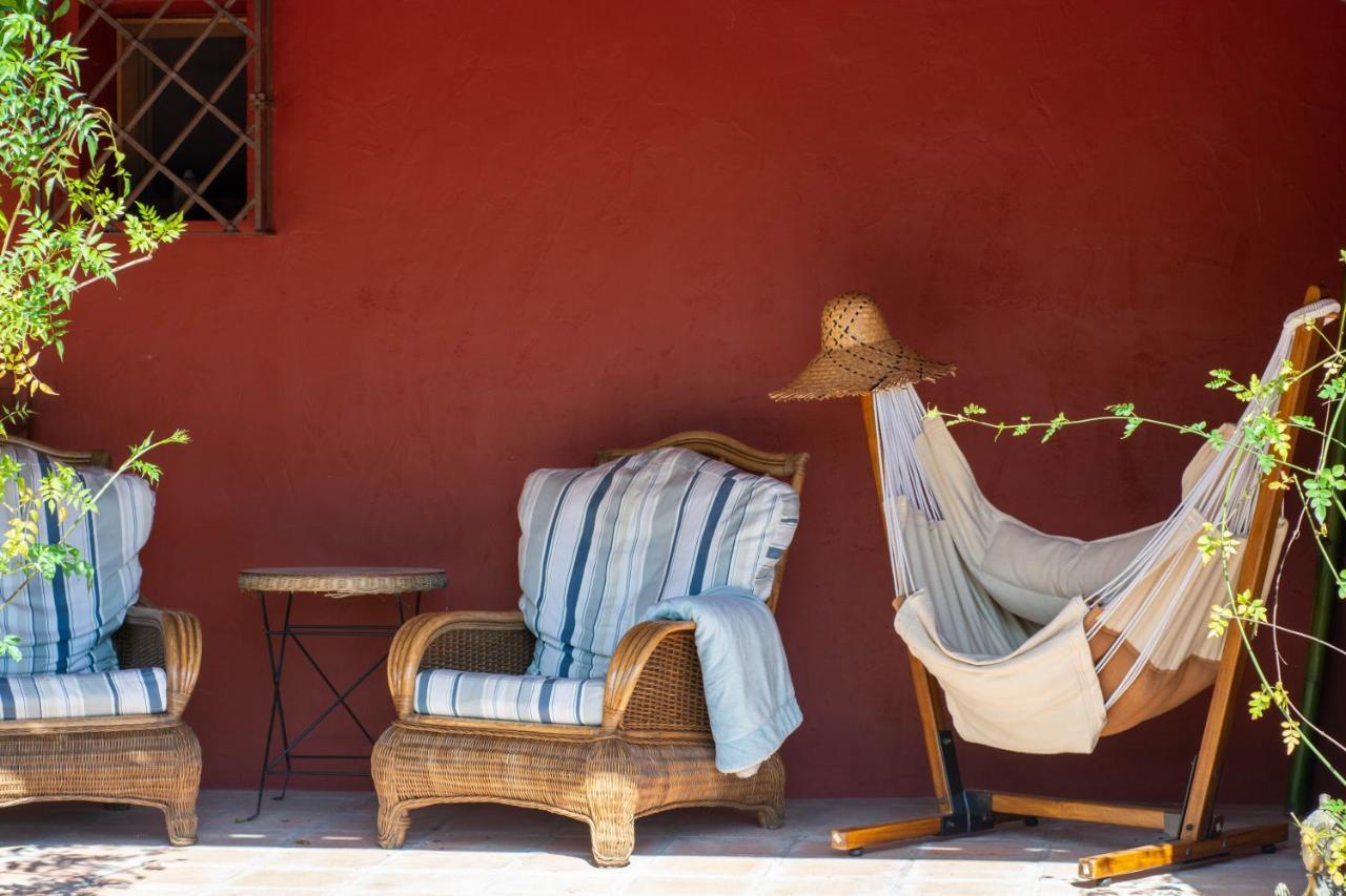 Готель Secret Garden Retreats Хускар Екстер'єр фото